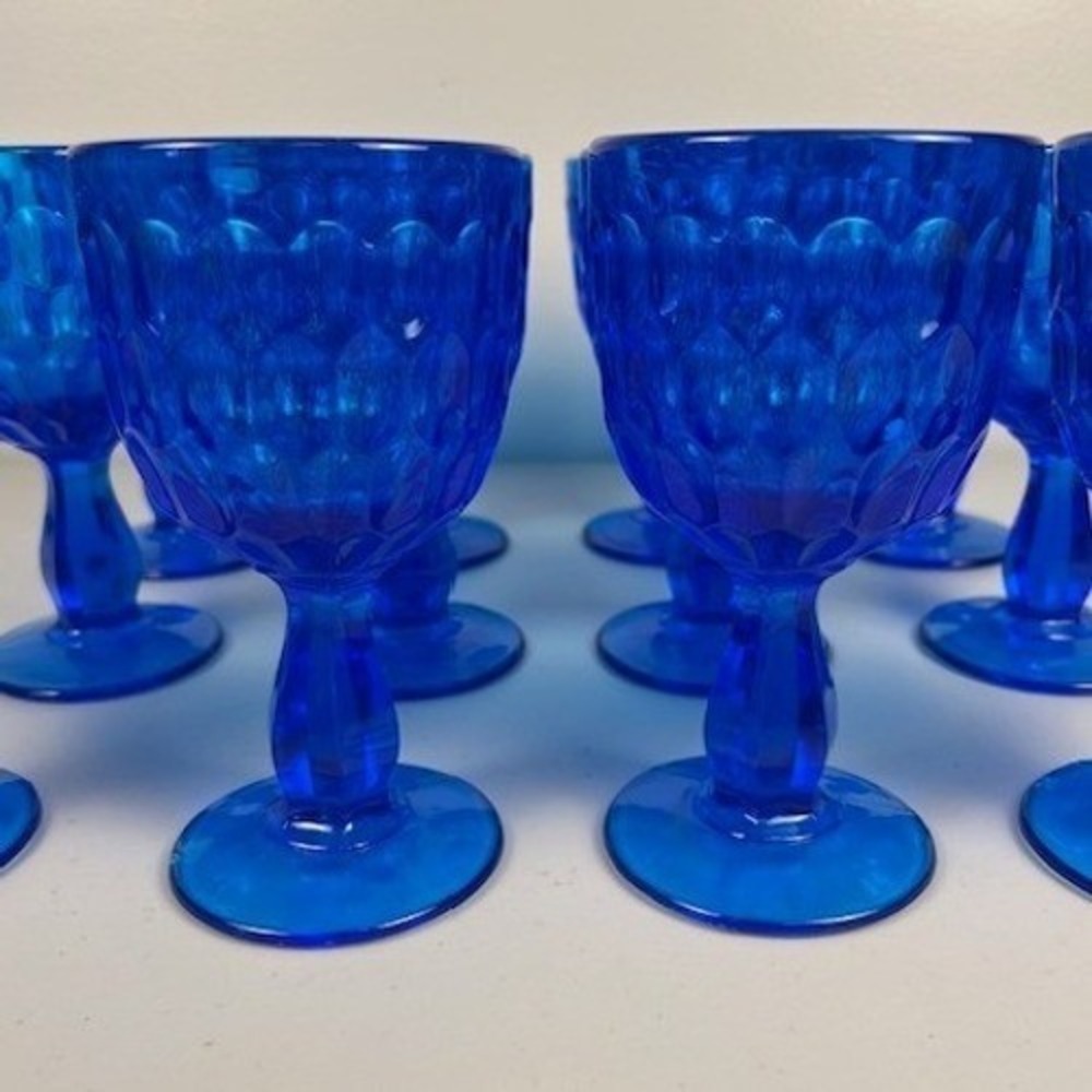 Fenton Cobalt Blue Thumbprint Glass Goblets Set of 4‎ Vintage Water Wine Glasses - Picture 7 of 16